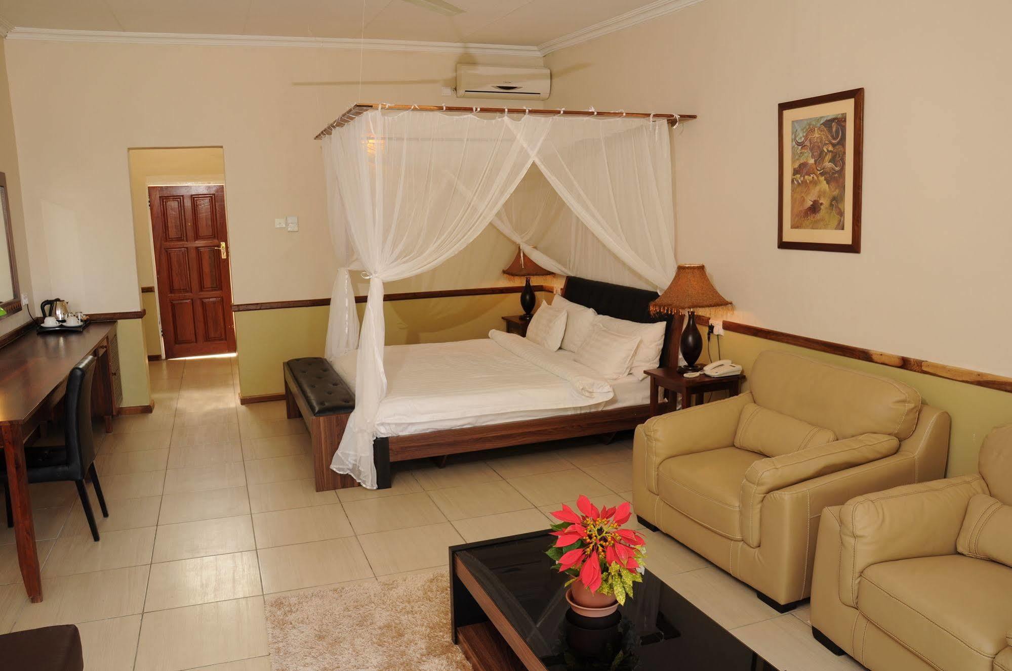 Lake Kariba Inns เซียวองกา ภายนอก รูปภาพ
