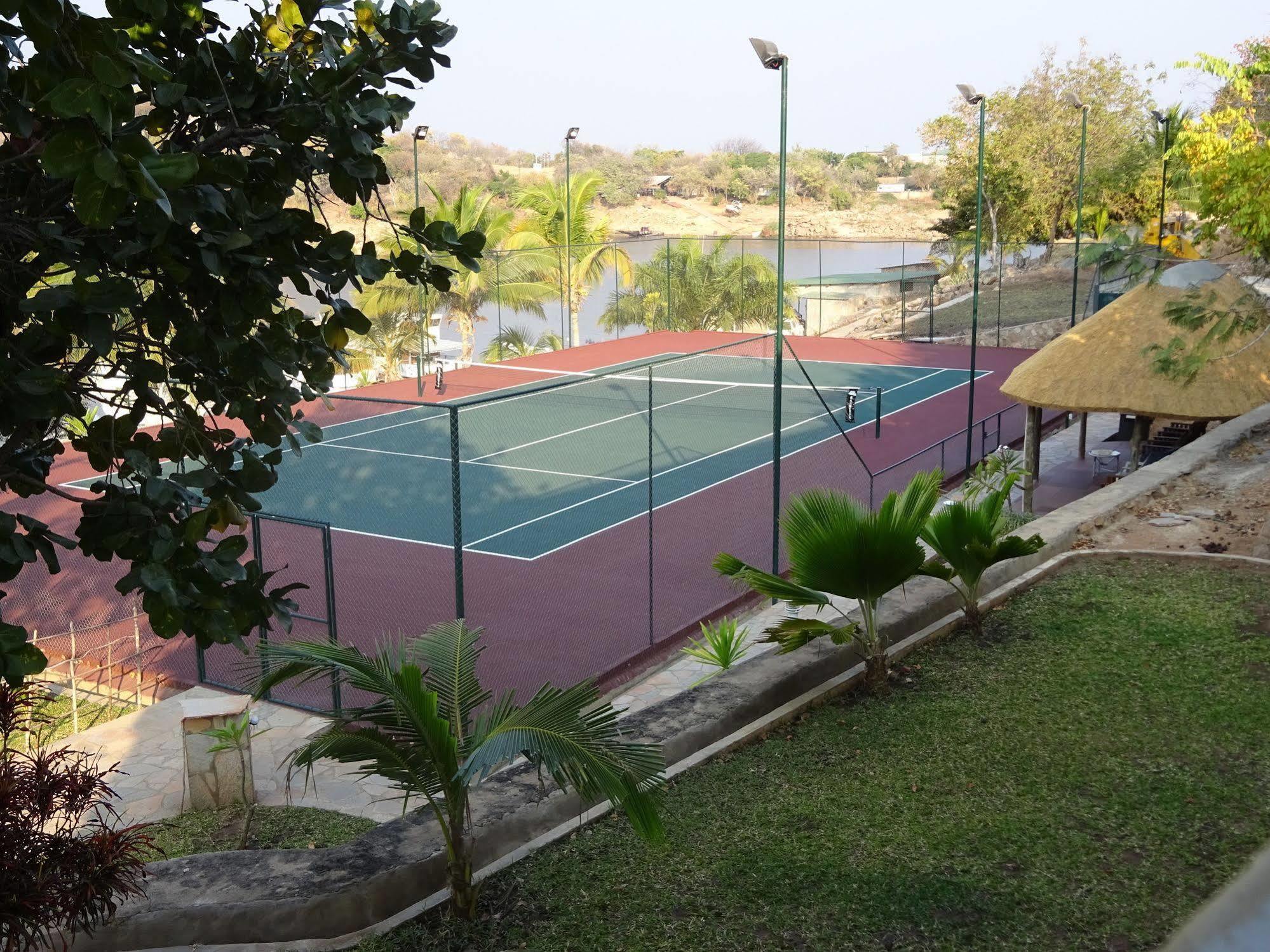 Lake Kariba Inns เซียวองกา ภายนอก รูปภาพ
